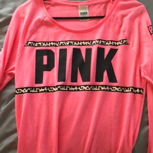 VS PINK pullover